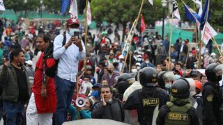 Marcha contra Pedro Castillo: enfrentamientos impiden que movilización ingrese a Plaza San Martín | VIDEO