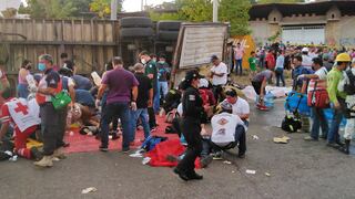 México: choque de tráiler que transportaba migrantes dejó al menos 54 muertos de cinco nacionalidades