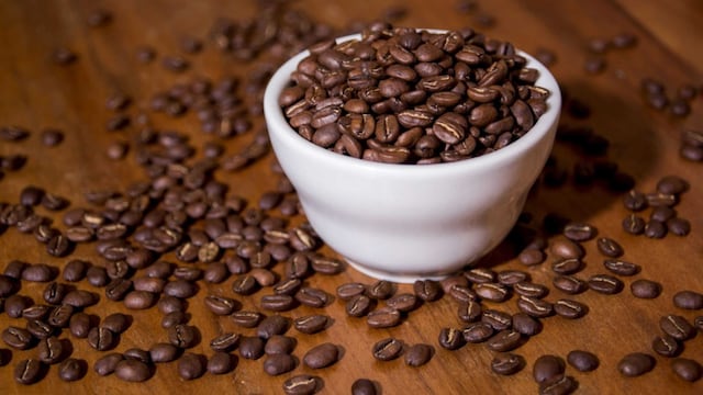 BBVA otorga línea de crédito por S/53 millones a  caficultora Perales Huancaruna para campaña sostenible de café