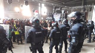 España: Policía desaloja una megafiesta ilegal activa desde fin de año