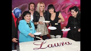 Laura celebró su primer año en Televisa