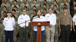 Presidenta intenta recomponer relación con las Fuerzas Armadas