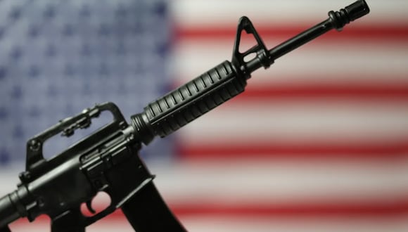 El rifle semiautomático AR-15 es una de las armas más populares en Estados Unidos.