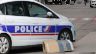 Francia: un profesor, que mostró caricaturas de Mahoma, decapitado cerca de París