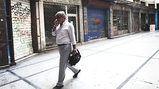 Piden a Grecia aumentar a seis los días laborables