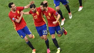 España goleó 3-0 a Turquía y clasificó a octavos de final de la Eurocopa 2016 [Fotos y Video]