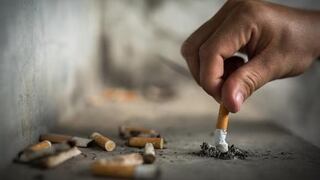 ¿Por qué España busca multar a los que tiren colillas de cigarros al suelo?