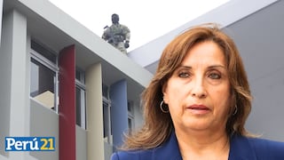 Rodeada de francotiradores y policías, Dina Boluarte se sigue burlando de la prensa