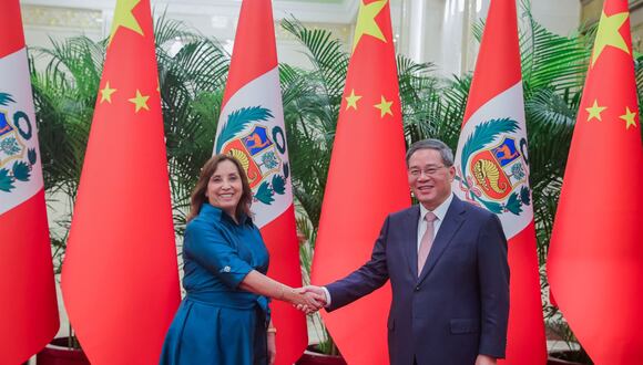 Presidenta Dina Boluarte se reunió con el primer ministro de China