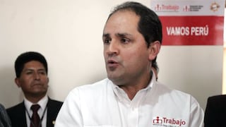 Archivan denuncia contra José Villena