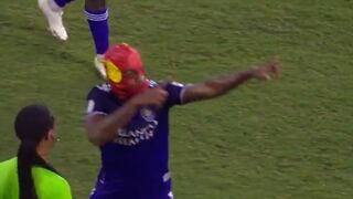 Compañero de Pedro Gallese llevó máscara de ‘Flash’ para celebrar un gol [VIDEO]