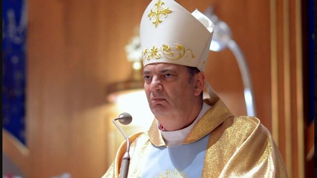 Obispo renuncia tras escándalo en orgía gay en la que curas negaron auxilio a trabajador sexual