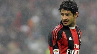 Milan rechaza jugosa oferta por Pato