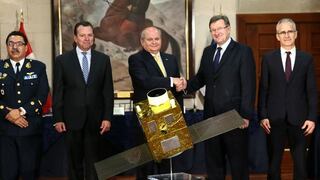 Pedro Cateriano justificó compra de satélite por casi S/.600 millones