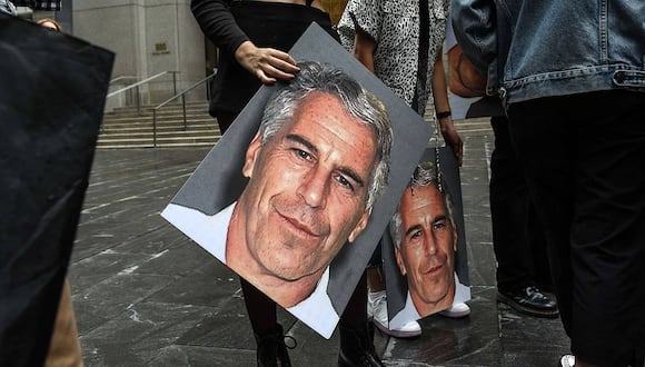 Epstein fue condenado a varios años de cárcel y se suicidó en 2019. (Foto: AFP)