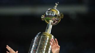 No escupir ni besar el balón, entre otras prohibiciones y obligaciones como el uso de mascarillas: los cambios en la Copa Libertadores y Sudamericana por el coronavirus