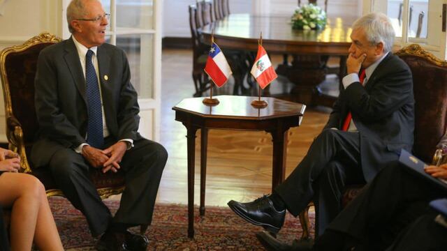 Pedro Pablo Kuczynski y Sebastián Piñera se reunieron en la Academia Diplomática de Chile