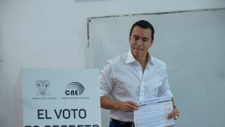 Ecuador: Noboa gana 9 de las 11 preguntas en referéndum, según sondeo a boca de urna
