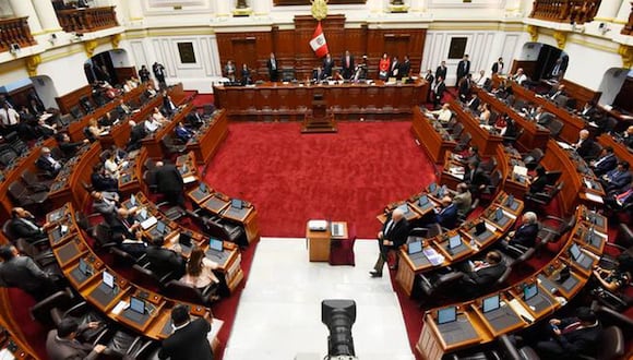 Actuales parlamentarios podrán participar en dos procesos electorales el 2026.