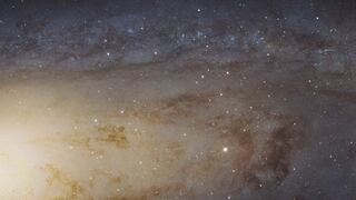 ¿Por qué se necesitan 600 TV HD para ver esta imagen de la galaxia Andrómeda?