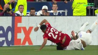 Luis Díaz golpeó en el rostro a Éder Militao luego de disputar el balón [VIDEO]