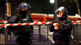 Esto es lo que se sabe sobre el tiroteo en los Campos Elíseos de París que deja un policía muerto y dos heridos