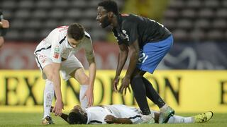 Patrick Ekeng, jugador camerunés del Dínamo de Bucarest, murió tras desplomarse en pleno partido [Video]