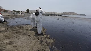 Derrame de petróleo: 25 playas siguen contaminadas y solo 10 están limpias