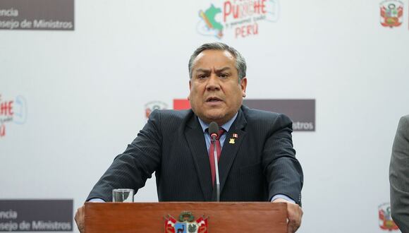 Gustavo Adrianzén dijo que existe persecución en contra de Dina Boluarte. (Foto: PCM)