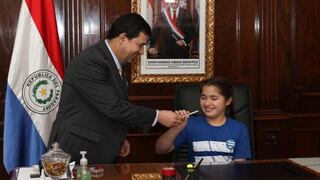 Paraguay: Niña "presidenta" por un día pide políticas que velen por menores