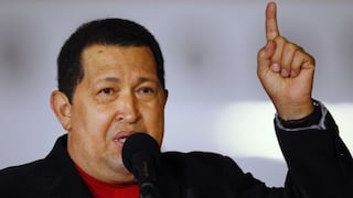 Chávez amenaza con expropiar bancos y empresas privadas
