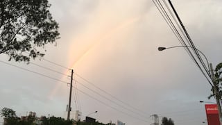 La aparición de un arcoíris sorprende a los limeños [FOTOS] 