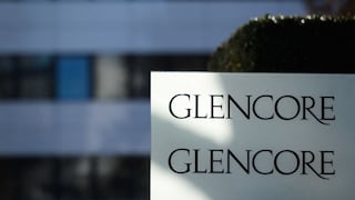 Glencore evalúa venta de acciones en Volcan