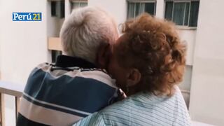 Ambos con Alzheimer: matrimonio se reconoce y vive romántico momento [VIDEO]