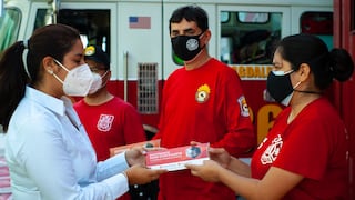 Bomberos del Perú reciben 200 mil mascarillas del Grupo Romero [FOTOS] 