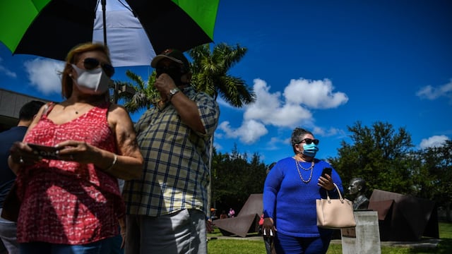 “¡Yo voté!”: Exconvictos de Florida sufragan por primera vez en 150 años [VIDEO]