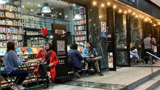 La respuesta de la librería ‘Book Vivant’ tras video en que se le critica por vender libro de Francisco Sagasti