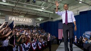 Barack Obama promete a hispanos pelear por reforma migratoria