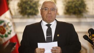 Héctor Becerril: “Voy a evaluar denuncia constitucional contra San Martín”