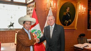 Presidente Pedro Castillo se reunió con el canciller Óscar Maúrtua este martes