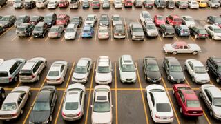 Proyecto de ley que plantea estacionamiento gratuito en 'malls' perjudicaría a clientes