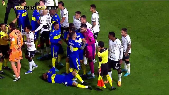 Jugadores Boca Juniors y Corinthians tuvieron fuerte cruce tras reclamos ‘Xeneizes’ [VIDEO]