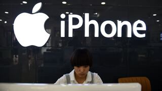 Principal fabricante de iPhones, Foxconn, recorta 50 mil empleos por baja demanda