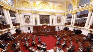 Congreso aprueba debatir moción para citar hoy a ministros por paro de transportistas