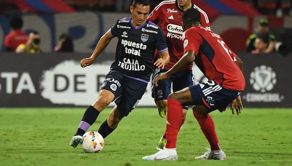 César Vallejo 2-4 DIM (Foto: Copa Sudamericana)