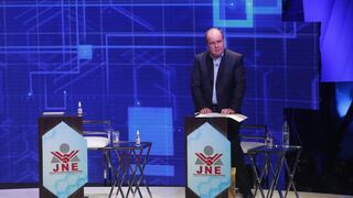 Debate presidencial: López Aliaga, el hombre al que le sobra tiempo en el debate [VIDEO]