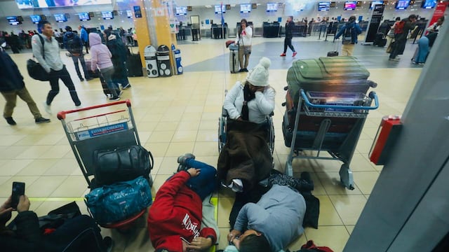 Hasta 5 millones de soles en pérdidas por apagón en pista de aterrizaje de aeropuerto