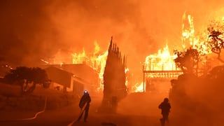 Unas 27,000 personas son evacuadas por incendio forestal en California [FOTOS Y VIDEO]