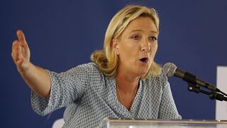 Francia: Le Pen pide suspender tratado Schengen para frenar avance yihadista