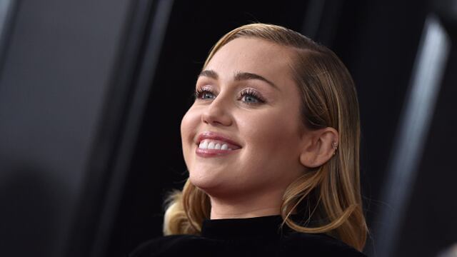 Miley Cyrus y su semi desnudo a los 14 años: "No lo siento, jódanse"